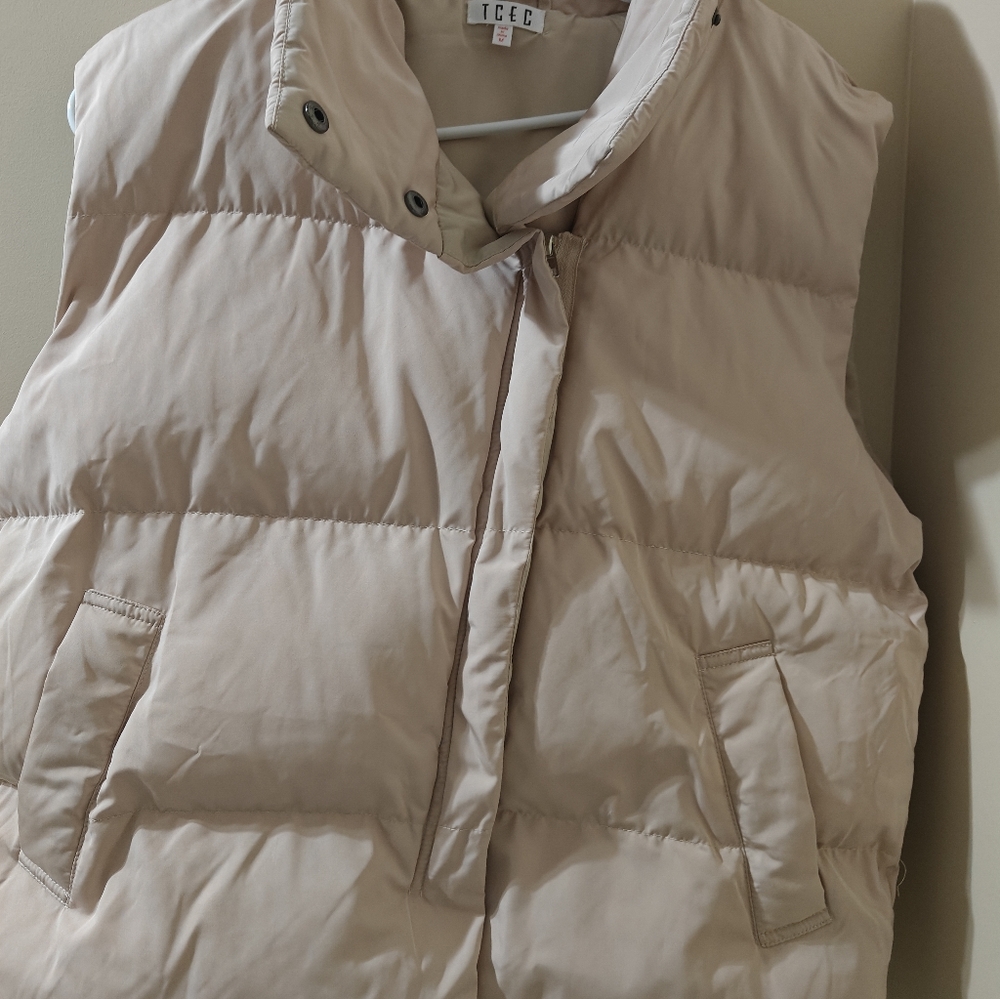 TCEC Women's Cream Puffer Vest